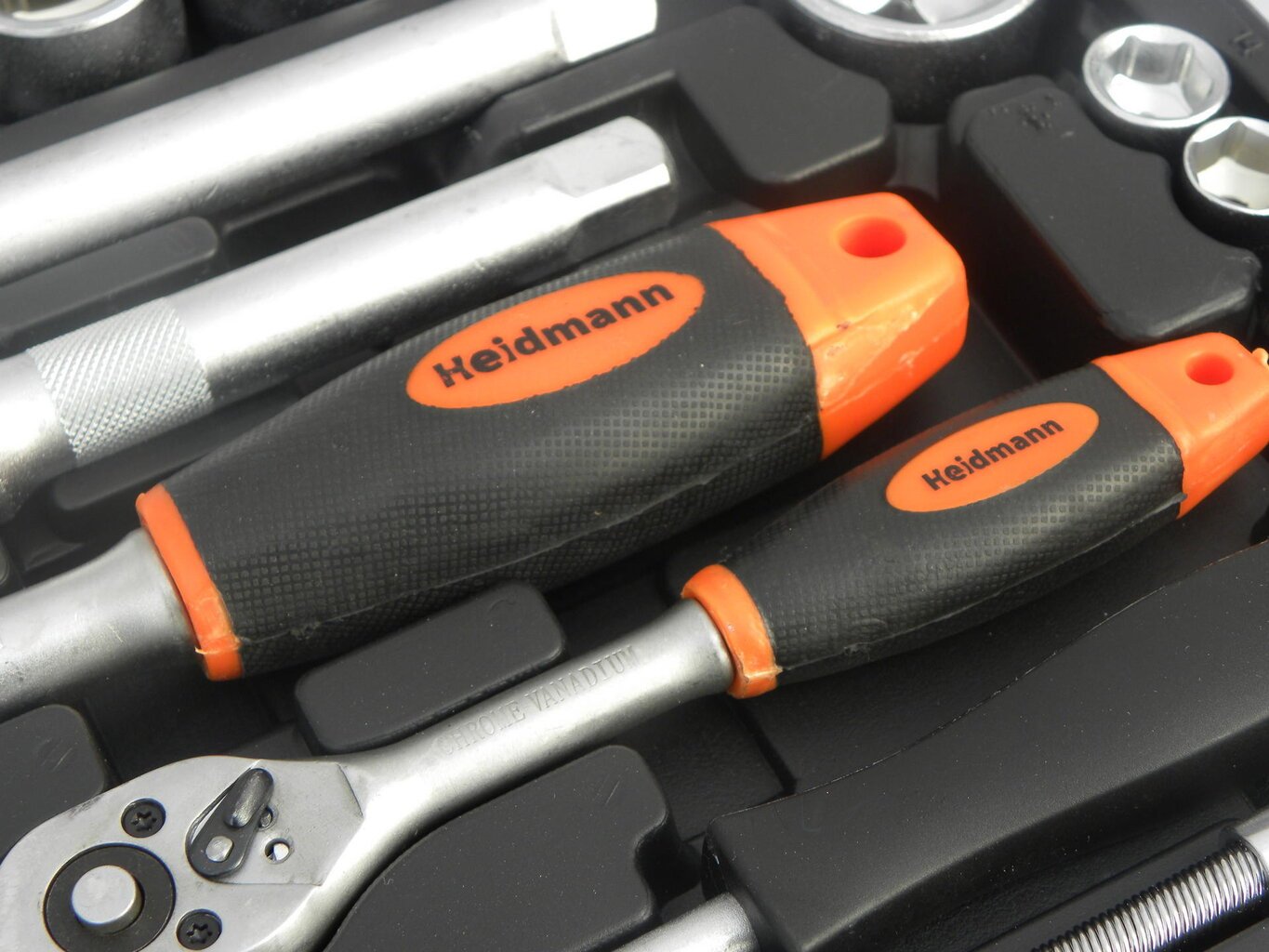 Įrankių rinkinys Heidmann G10150, 1/4", 1/2", 94 dalių kaina ir informacija | Mechaniniai įrankiai | pigu.lt