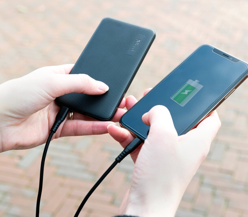 Trust išorinė baterija, 10 000mAh talpos, USB, USB-C, juoda sp. цена и информация | Atsarginiai maitinimo šaltiniai (power bank) | pigu.lt