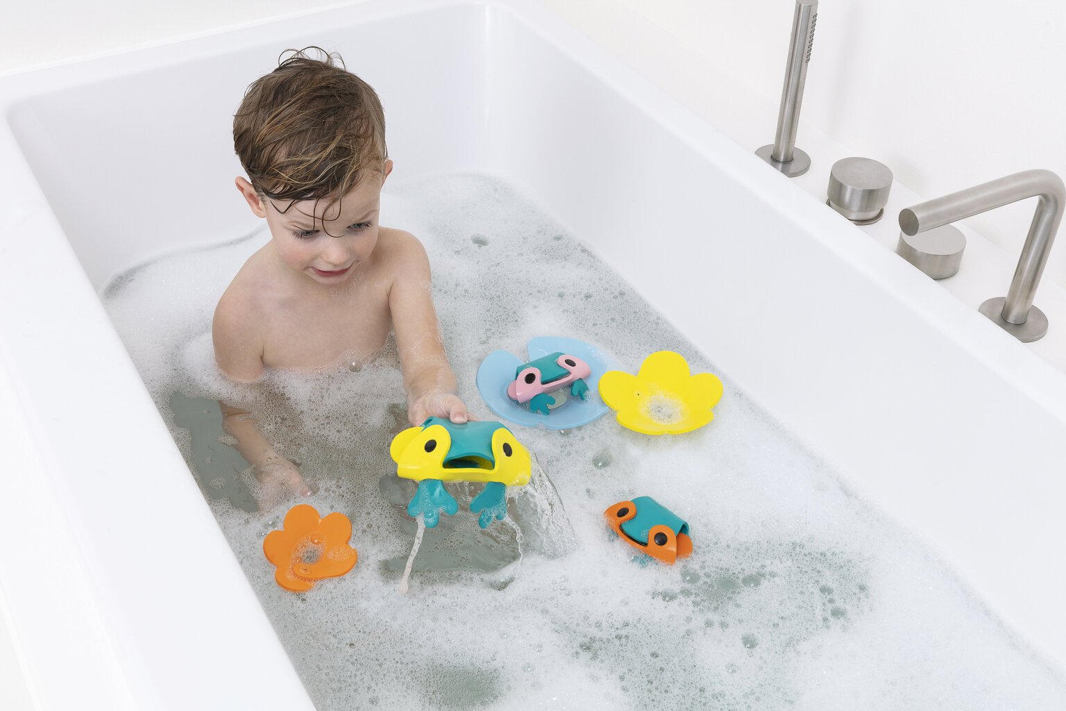 Vonios žaislai Varlių tvenkinys 3 m+ kaina ir informacija | Žaislai kūdikiams | pigu.lt