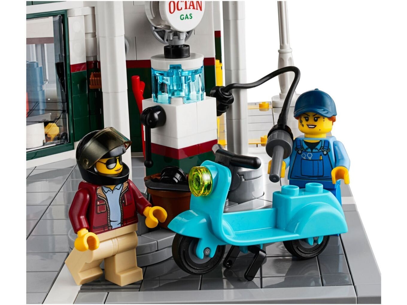 10264 LEGO® Creator Expert Kampinis garažas цена и информация | Konstruktoriai ir kaladėlės | pigu.lt
