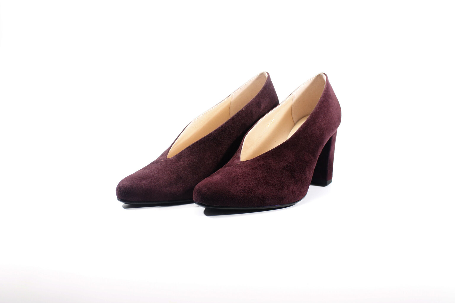 Zomšiniai batai Sala, raudoni kaina ir informacija | Bateliai moterims  | pigu.lt