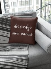 Dekoratyvinė pagalvė „Dvi širdys, vieni namai“, ruda kaina ir informacija | Originalios pagalvės, užvalkalai | pigu.lt