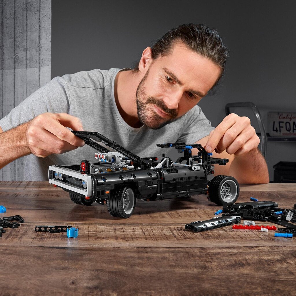 42111 LEGO® Technic Dom's Dodge Charger kaina ir informacija | Konstruktoriai ir kaladėlės | pigu.lt