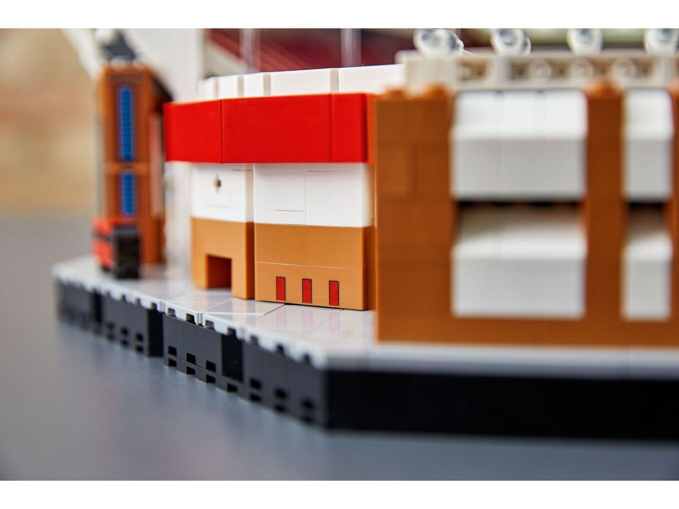 10272 LEGO® Creator Manchester United stadionas цена и информация | Konstruktoriai ir kaladėlės | pigu.lt