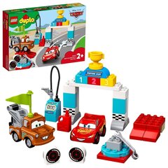 10924 LEGO® DUPLO & Disney Cars День гонки Молнии Маккуина цена и информация | Конструкторы и кубики | pigu.lt