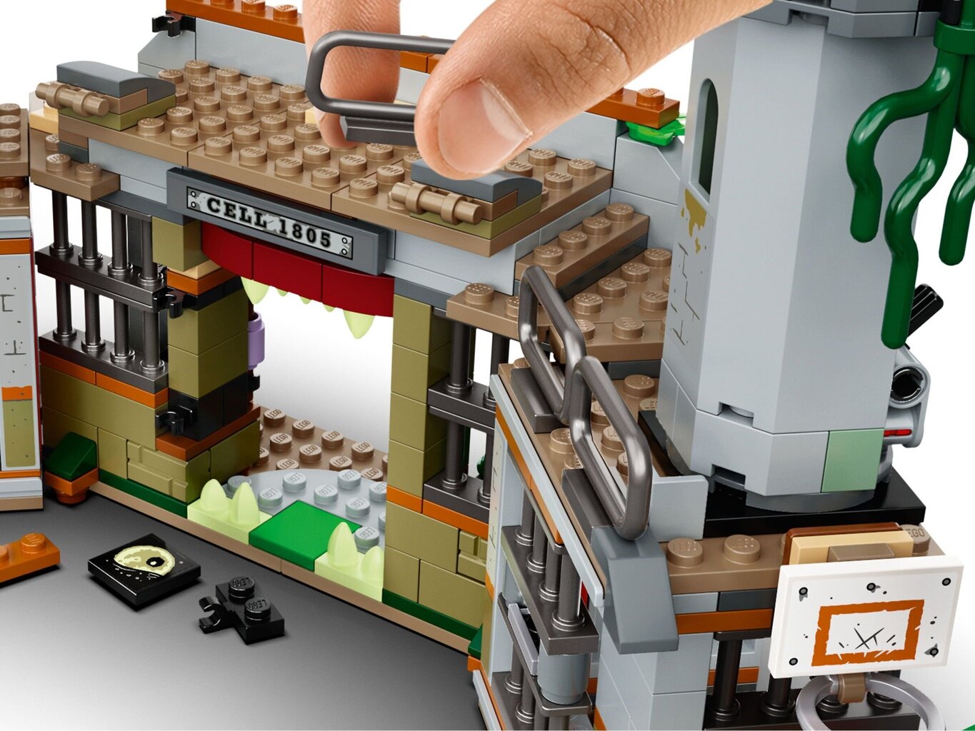 70435 LEGO® Hidden Side Newbury apleistas kalėjimas kaina | pigu.lt