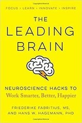 Leading Brain: Powerful Science-Based Strategies for Achieving Peak Performance цена и информация | Самоучители | pigu.lt
