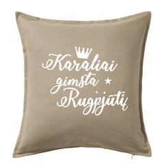 Dekoratyvinė pagalvėlė „Karaliai gimsta rugpjūtį“, smėlinė. kaina ir informacija | Originalios pagalvės, užvalkalai | pigu.lt