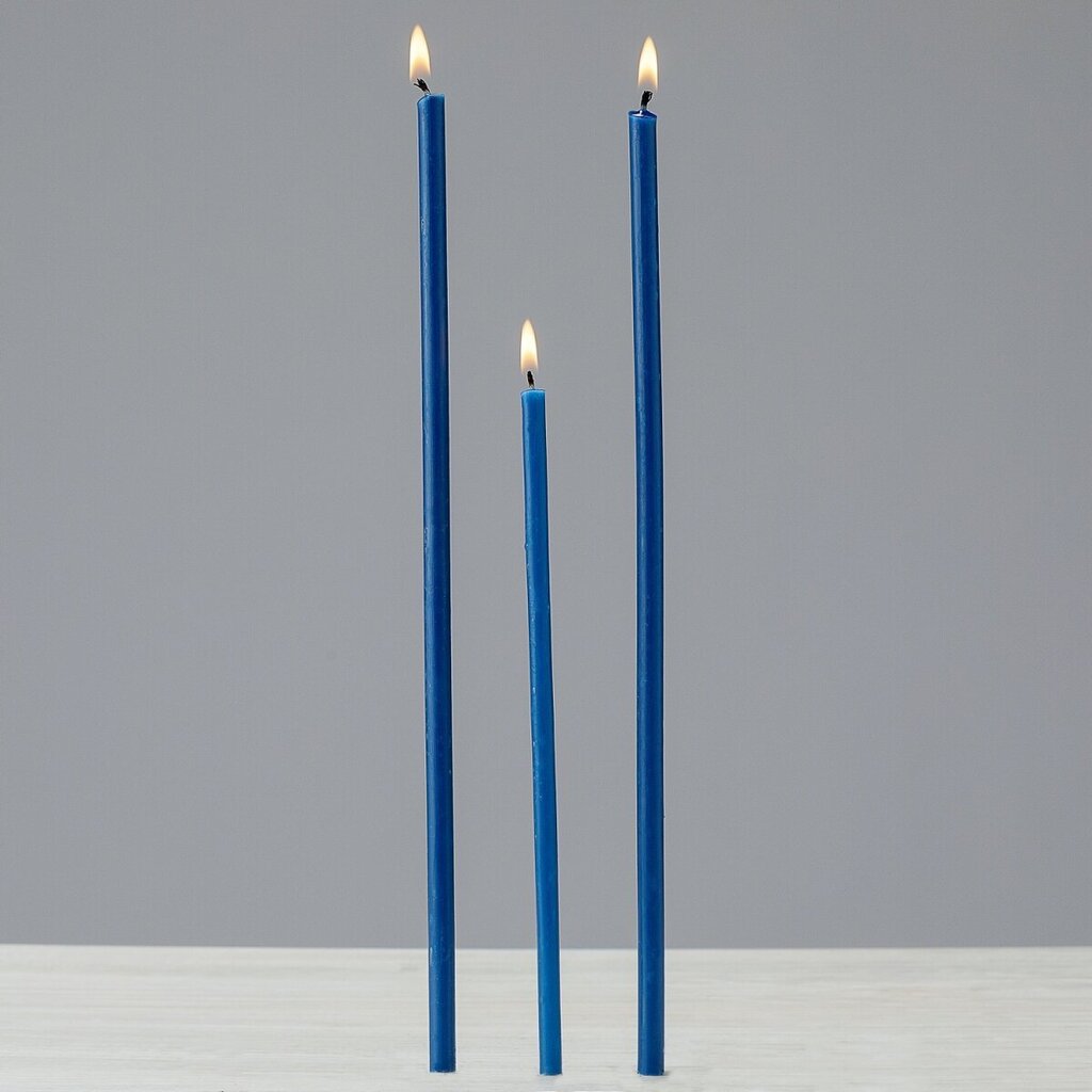 100 vnt. Bičių vaško žvakių mėlynos spalvos Danilovo No140, 286 g. kaina ir informacija | Bažnytinės žvakės, žvakidės | pigu.lt