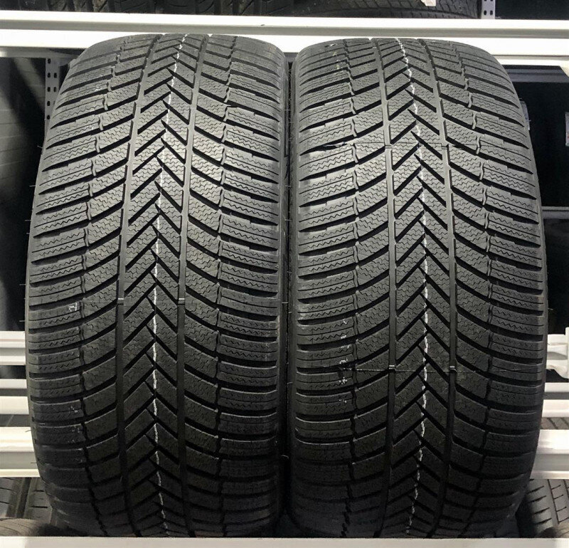 BRIDGESTONE LM005 295/40R21 111V XL kaina ir informacija | Žieminės padangos | pigu.lt