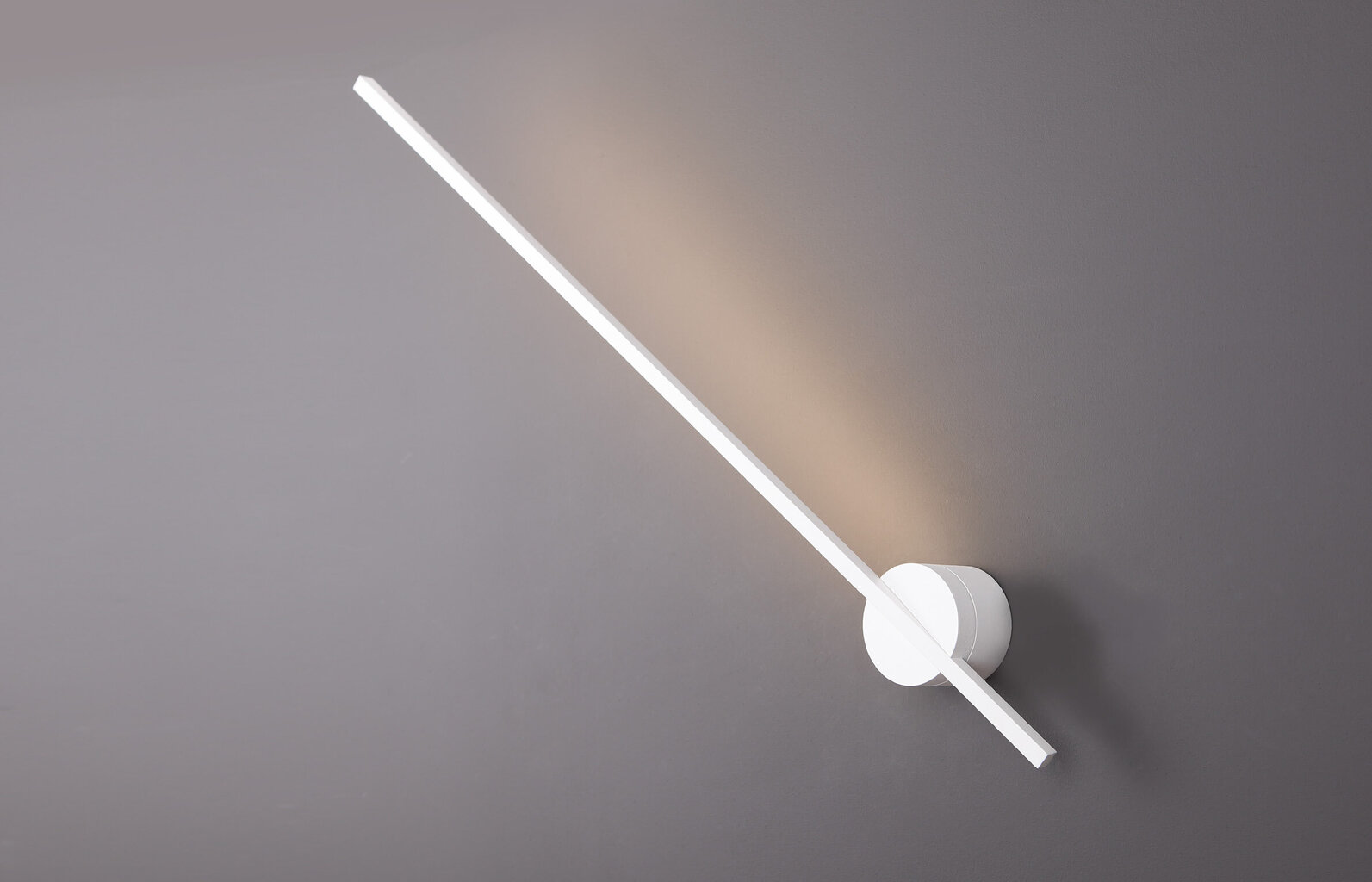 MaxLight sieninis LED šviestuvas Spider kaina ir informacija | Sieniniai šviestuvai | pigu.lt