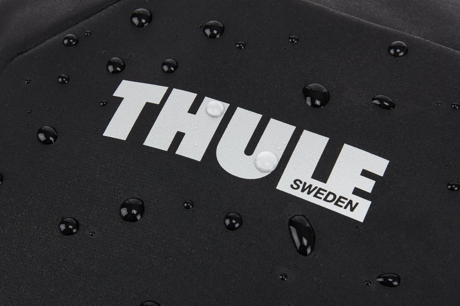 Mažas lagaminas Thule Chasm Carry On TCCO-122 S, juodas kaina ir informacija | Lagaminai, kelioniniai krepšiai | pigu.lt