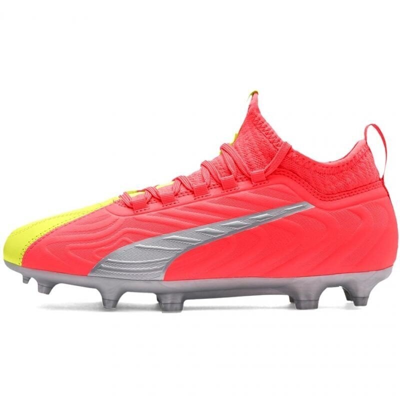 Futbolo bateliai Puma One Jr 20.3 OSG FG AG 105972 01 kaina ir informacija | Futbolo bateliai | pigu.lt