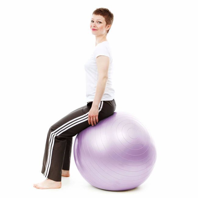 Mankštos kamuolys su pompa Springos FB0011 65 cm kaina ir informacija | Gimnastikos kamuoliai | pigu.lt
