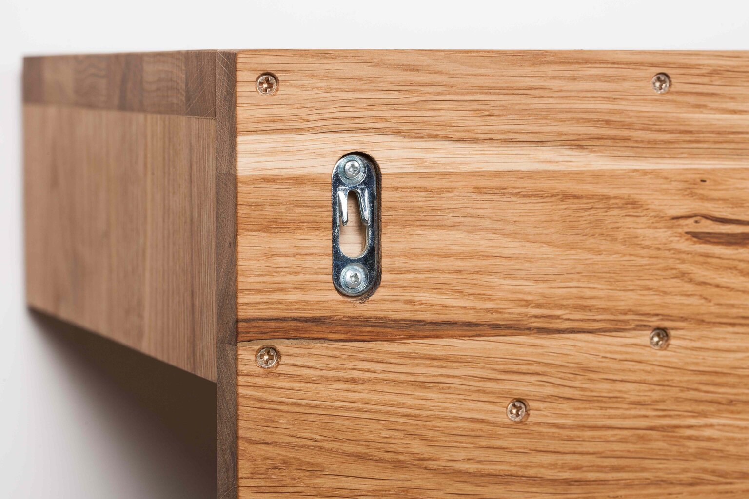 Aliejuoto ąžuolo lentyna su stalčiumi, pagaminta Lietuvoje, FSC sertifikuota mediena kaina ir informacija | Spintelės prie lovos | pigu.lt