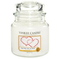 Ароматическая свеча Yankee Candle Snow In Love, 411 г цена и информация | Подсвечники, свечи | pigu.lt