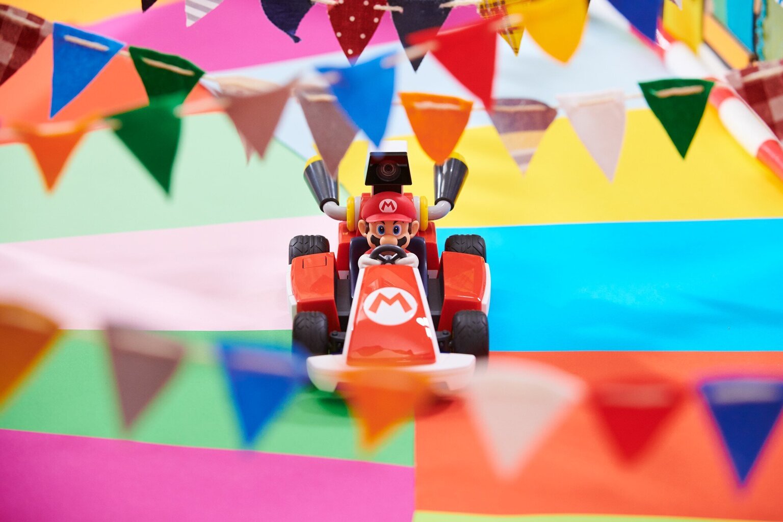 Mašinėlių rinkinys Mario Kart Live Home Circuit Mario, skirtas NSW kaina ir informacija | Žaidimų kompiuterių priedai | pigu.lt