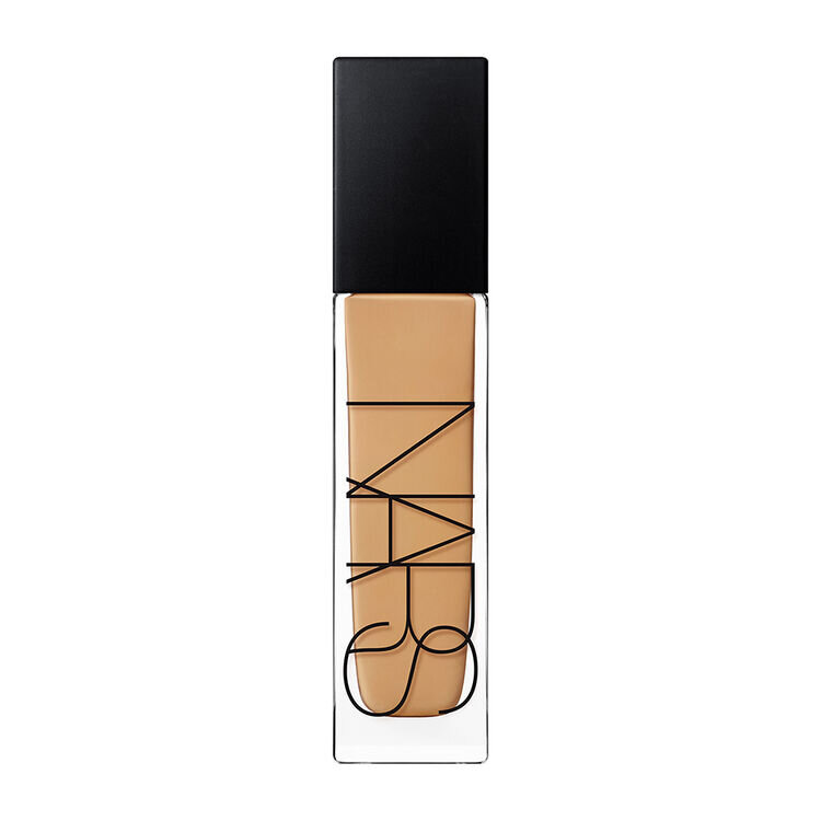 Skystas makiažo pagrindas Nars Natural Radiant, 30 ml цена и информация | Makiažo pagrindai, pudros | pigu.lt