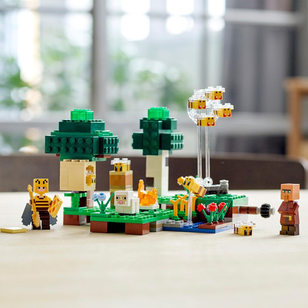 21165 LEGO® Minecraft Bičių ūkis kaina ir informacija | Konstruktoriai ir kaladėlės | pigu.lt