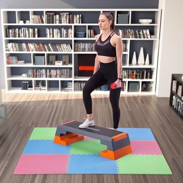 Apsauginis grindų kilimėlis One Fitness 60x60x1 cm, 9 vnt, žalias/mėlynas kaina ir informacija | Treniruoklių priedai ir aksesuarai | pigu.lt