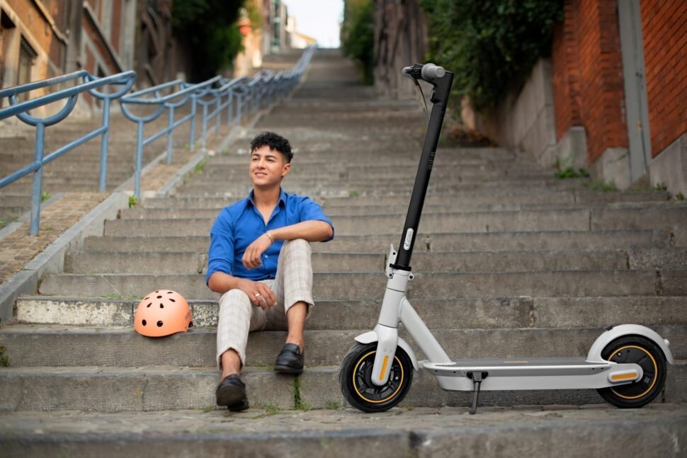 Elektrinis paspirtukas Segway Ninebot KickScooter MAX G30LE, pilkas kaina ir informacija | Elektriniai paspirtukai | pigu.lt