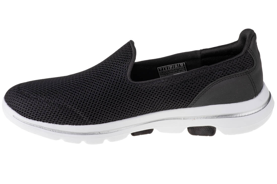 Laisvalaikio batai moterims Skechers Go Walk 5 15901-BKW, juodi цена и информация | Sportiniai bateliai, kedai moterims | pigu.lt