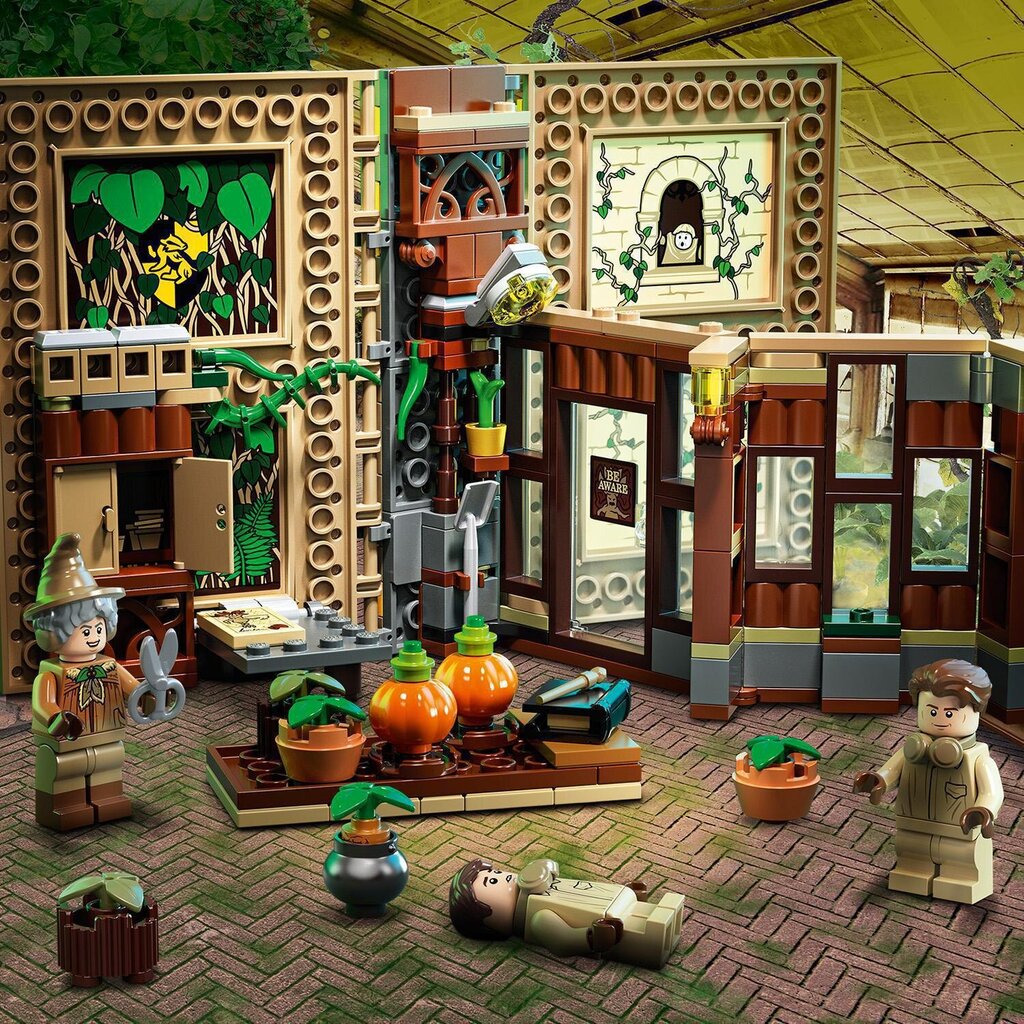 76384 LEGO® Harry Potter Памятник Хогвартсу: урок травнечиства цена |  pigu.lt