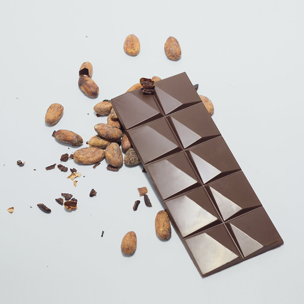 Ekologiškas juodasis šokoladas MULATE SPICES, 80 g kaina ir informacija | Saldumynai | pigu.lt
