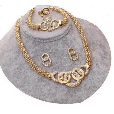 Vėrinys DUBAI 07 su auskarais, apyranke ir žiedu, spalva aukso kaina ir informacija | Papuošalų rinkiniai | pigu.lt
