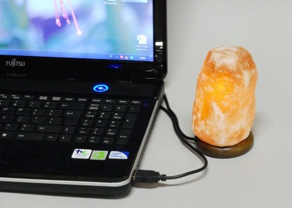 Mail Cut Wonderful Himalajų druskos lempa su USB kaina | pigu.lt