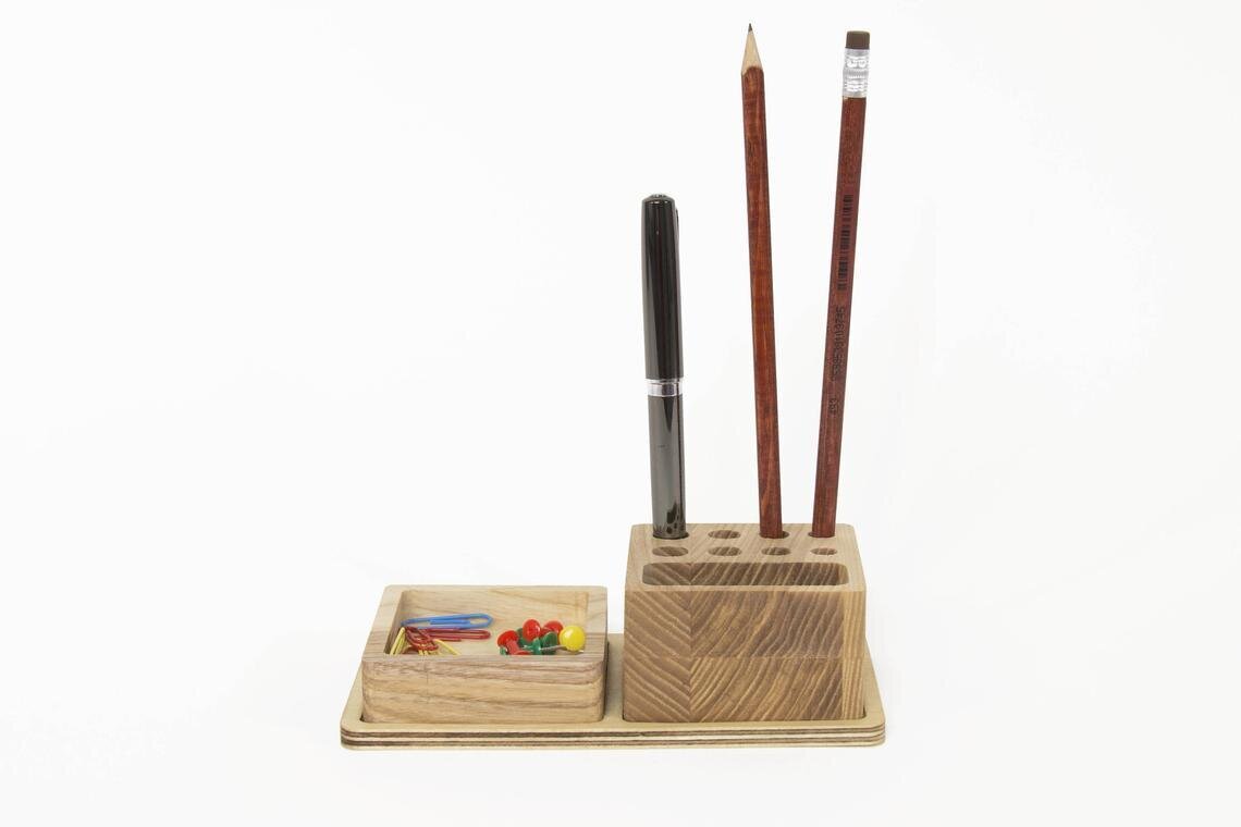 Stalo pieštukinė, medinė kaina ir informacija | Kitos originalios dovanos | pigu.lt