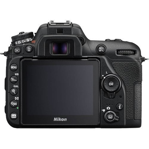 Nikon D7500 Body цена и информация | Skaitmeniniai fotoaparatai | pigu.lt