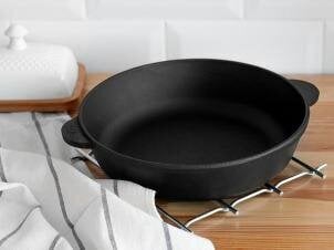 Сковорода чугунная Ø 26 см FRYER цена и информация | Cковородки | pigu.lt