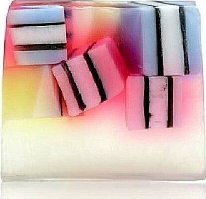 Glicerino muilas Bomb Cosmetics Candy Box Handmade, 100g kaina ir informacija | Muilai | pigu.lt