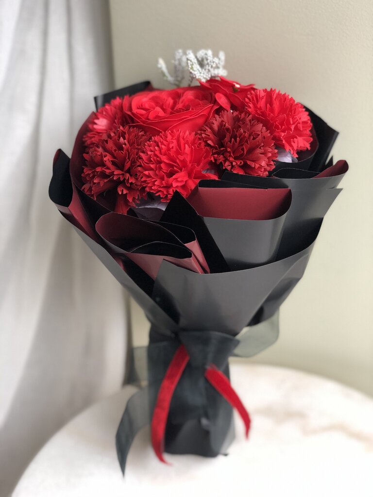 Muilo gėlių puokštė, raudona 29cm x 17cm kaina ir informacija | Muilai | pigu.lt