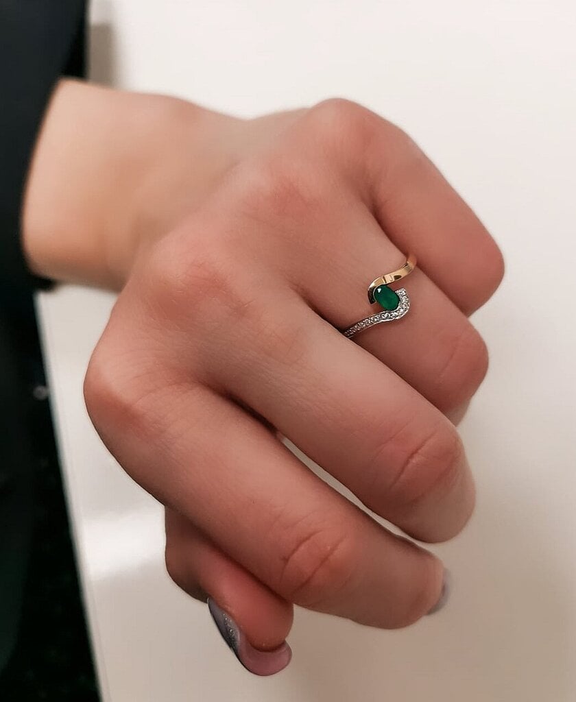 Auksinis žiedas su nefritu ir cirkoniu kaina ir informacija | Žiedai | pigu.lt