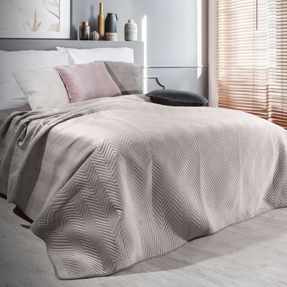Dygsniuota dvipusė aksominė lovatiesė, smėlio spalva, 230x260 cm. kaina ir informacija | Lovatiesės ir pledai | pigu.lt