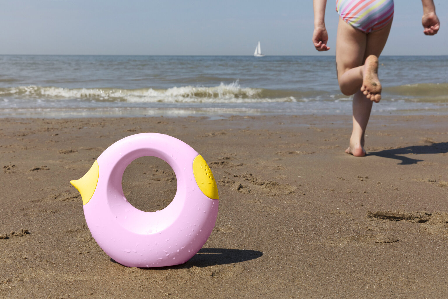 Mažas laistytuvas - Rožinė + geltona, Quut 171454 цена и информация | Vandens, smėlio ir paplūdimio žaislai | pigu.lt