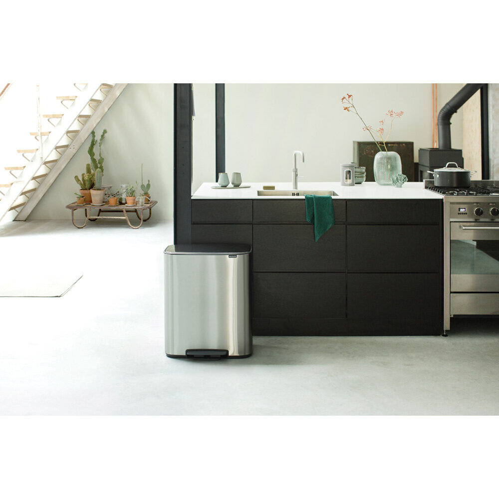 Brabantia šiukšliadėžė Bo, 2x30 l, pilka цена и информация | Šiukšliadėžės | pigu.lt