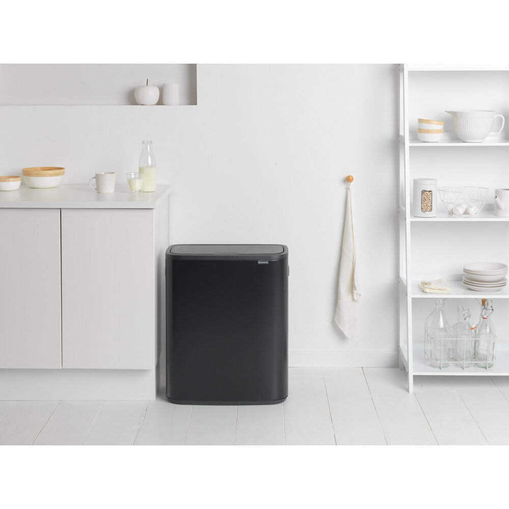 Brabantia šiukšliadėžė Bo Touch Bin, 2x30 l, juoda kaina ir informacija | Šiukšliadėžės | pigu.lt