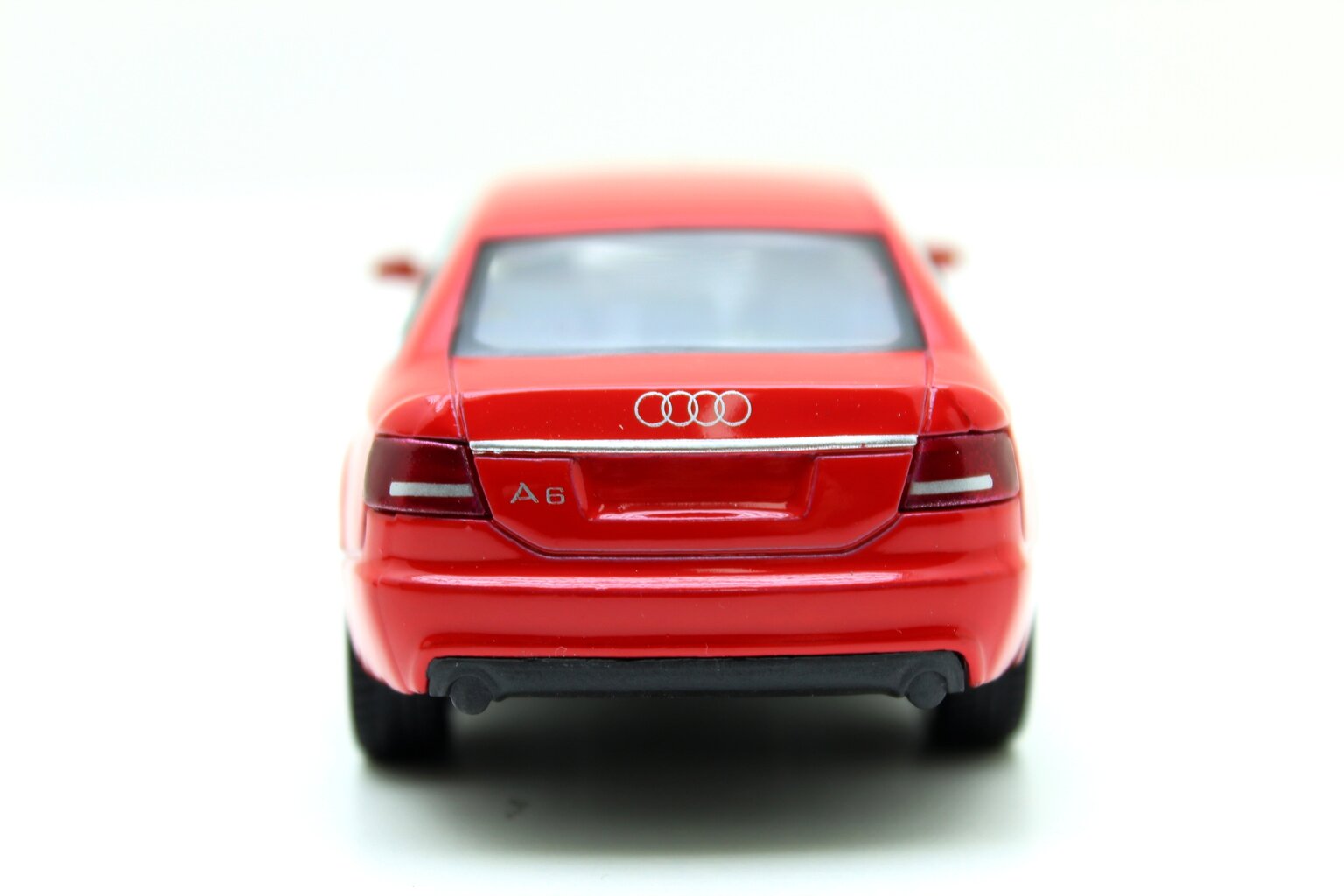 Automodelis Kinsmart Audi A6 цена и информация | Žaislai berniukams | pigu.lt