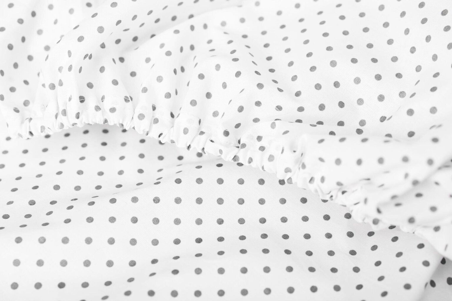 Sensillo paklodė su guma, balta, pilki taškiukai, 120x60, 2212 kaina ir informacija | Paklodės | pigu.lt