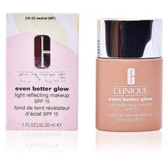 Makiažo pagrindas Clinique Even Better Glow Light Reflecting Makeup SPF15, 52 Neutral, 30 ml kaina ir informacija | Makiažo pagrindai, pudros | pigu.lt