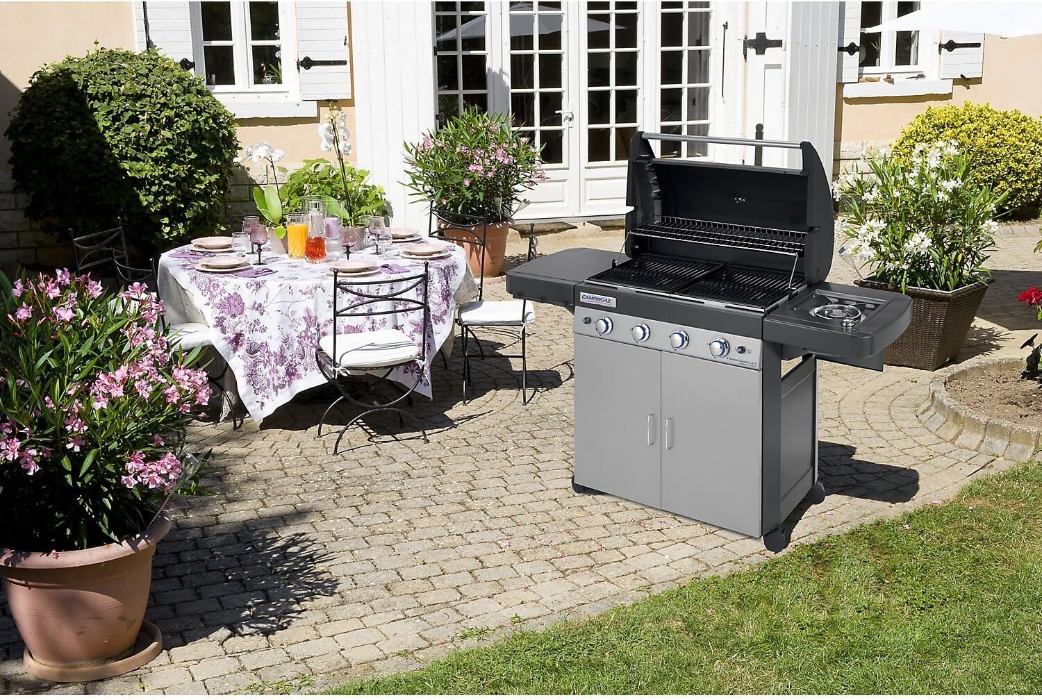 Dujinis grilius Campingaz Grill 4 Series Classic EXSE, 137x116cm, pilkas kaina ir informacija | Kepsninės, griliai | pigu.lt