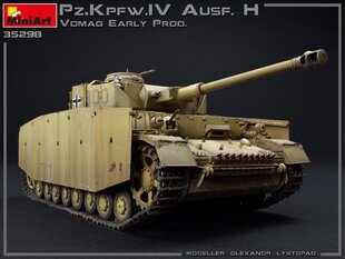 Клеющаяся модель MiniArt 35298 Pz.Kpfw.IV Ausf. H Vomag. Early Prod. (May 1943) Interior Kit 1/35 цена и информация | Склеиваемые модели | pigu.lt