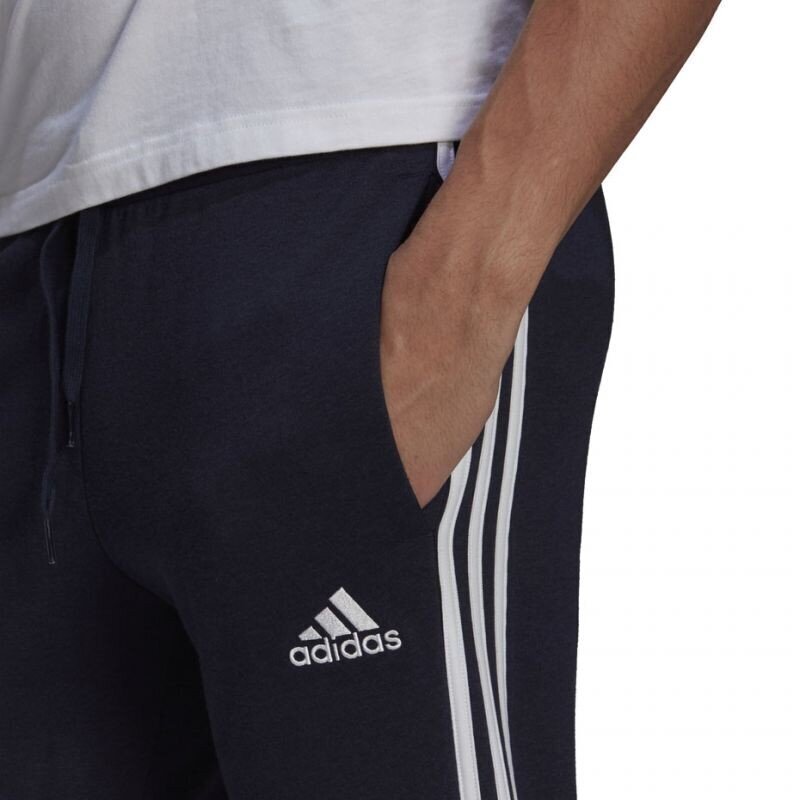 Sportinės kelnės vyrams Adidas Essentials Slim 3 Stripes Pants M GM1090 kaina ir informacija | Sportinė apranga vyrams | pigu.lt