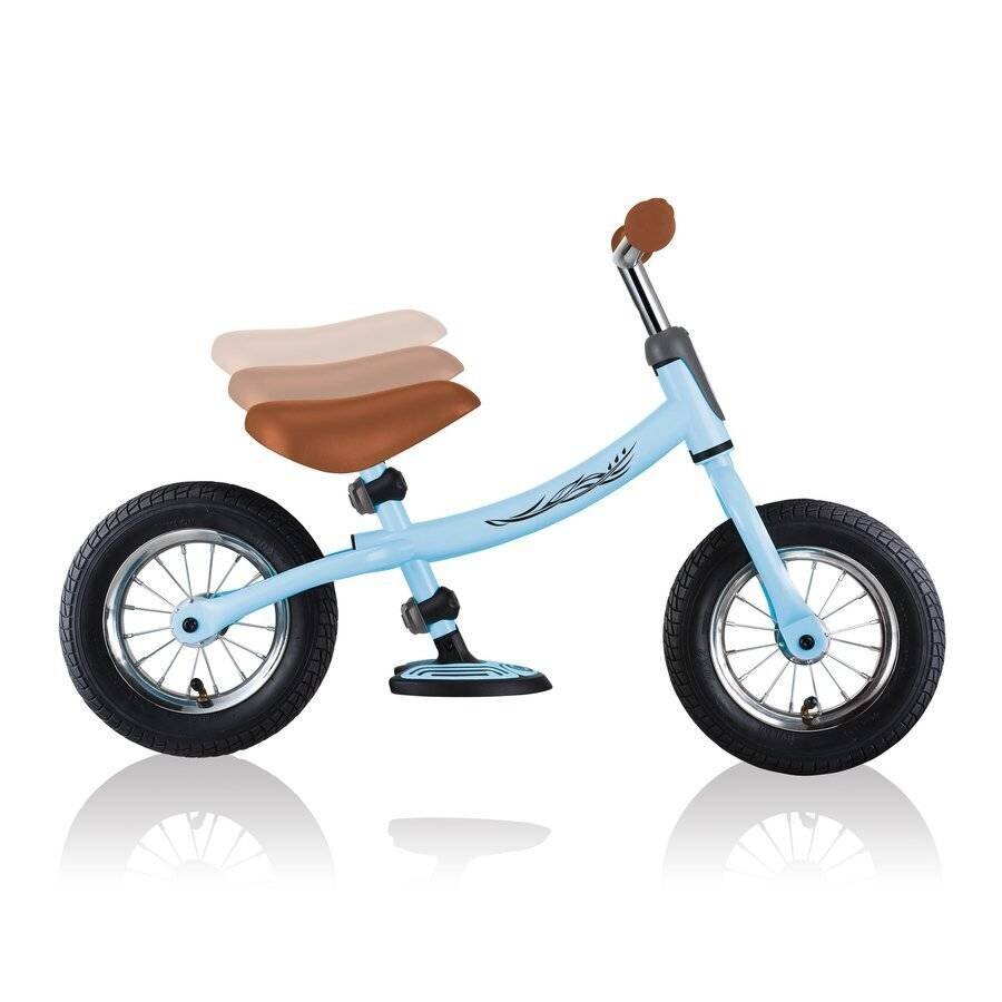 Balansinis dviratukas Globber Go Bike Air Pastel Blue kaina ir informacija | Balansiniai dviratukai | pigu.lt