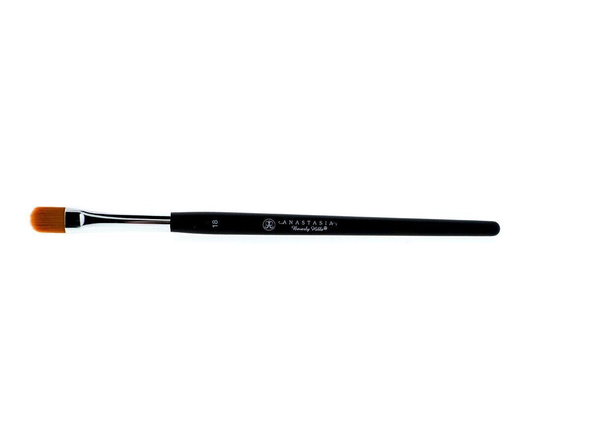 Akių šešėlių šepetėlis Anastasia Beverly Hills Precise Concealer Brush 18 цена и информация | Makiažo šepetėliai, kempinėlės | pigu.lt