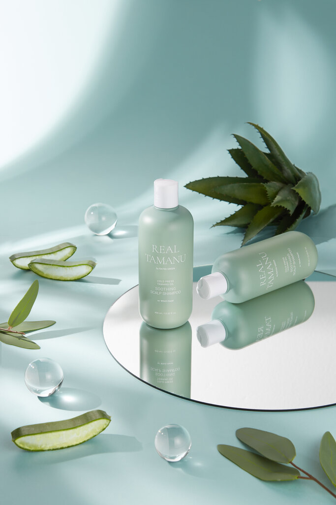 Raminantis galvos odą šampūnas Rated Green Real Tamanu Oil, 400 ml цена и информация | Šampūnai | pigu.lt