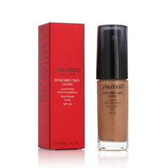 Skystas makiažo pagrindas Shiseido Synchro Skin Glow, Nº 05 Golden, 30 ml цена и информация | Пудры, базы под макияж | pigu.lt